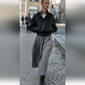 Zara PLEATED BELTED MIDI SKIRT(XS)